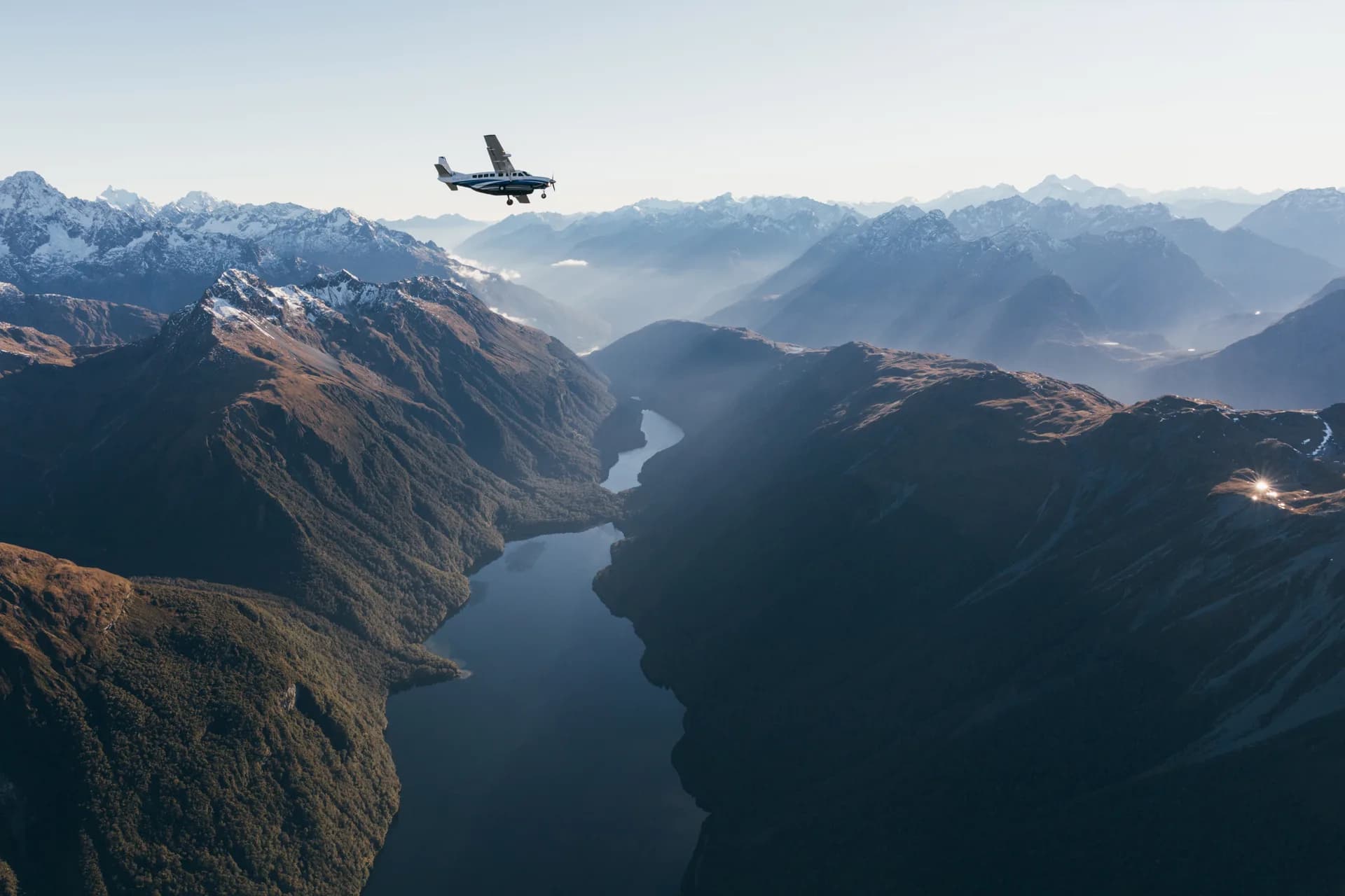 Milford Sound Day Trip from Queenstown: The Complete Guide