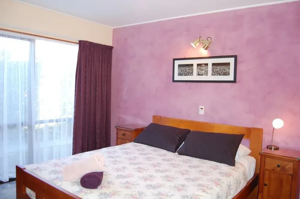 Queenstown Holiday Park Creeksyde