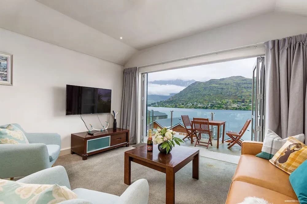 Alpine Village 2 Bedroom Apartment