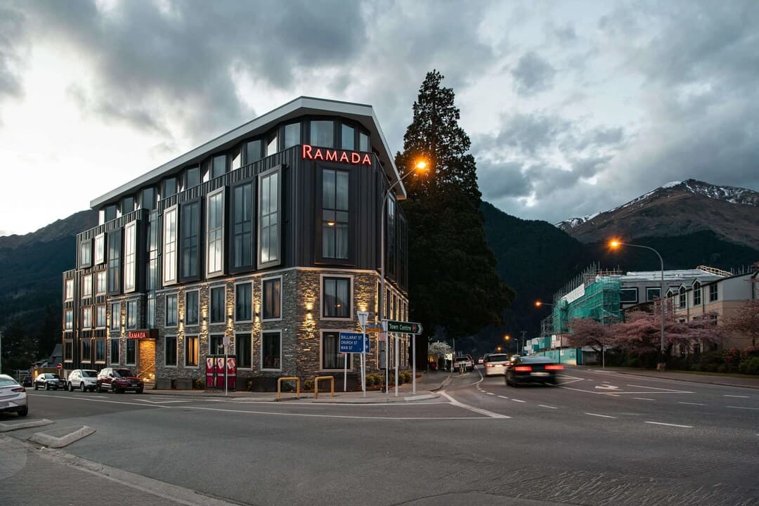 Ramada by Wyndham Queenstown Central