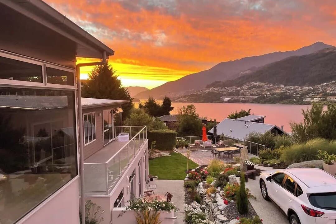 Queenstown Alpine Escape