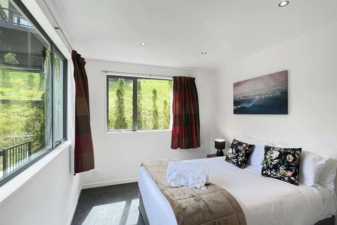 Shotover River 2 Bedrooms Luxury
