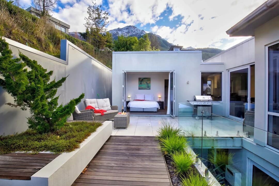 Shine Bright at our White Diamond Holiday Home