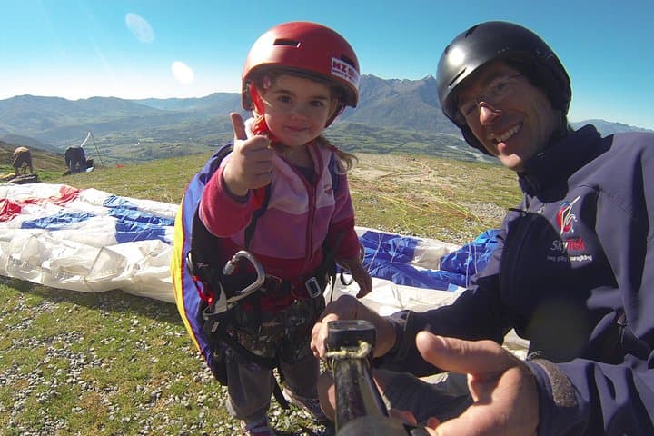 Tandem Paragliding Queenstown photo 3