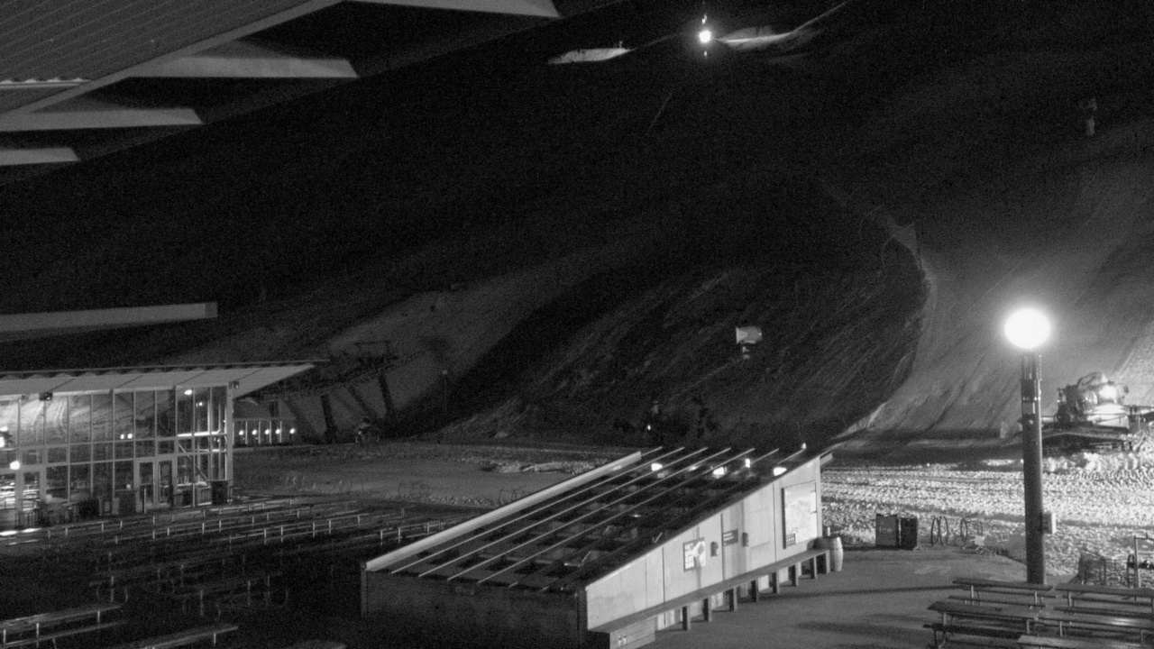 Coronet Peak — Meadow Base webcam