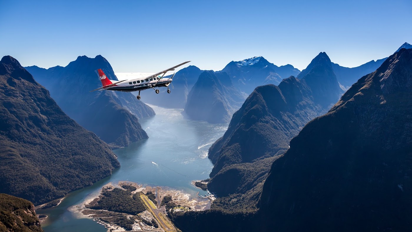 Remarkables Scenic Flight
