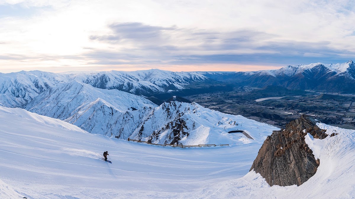 Coronet Peak & The Remarkables Ski Bus