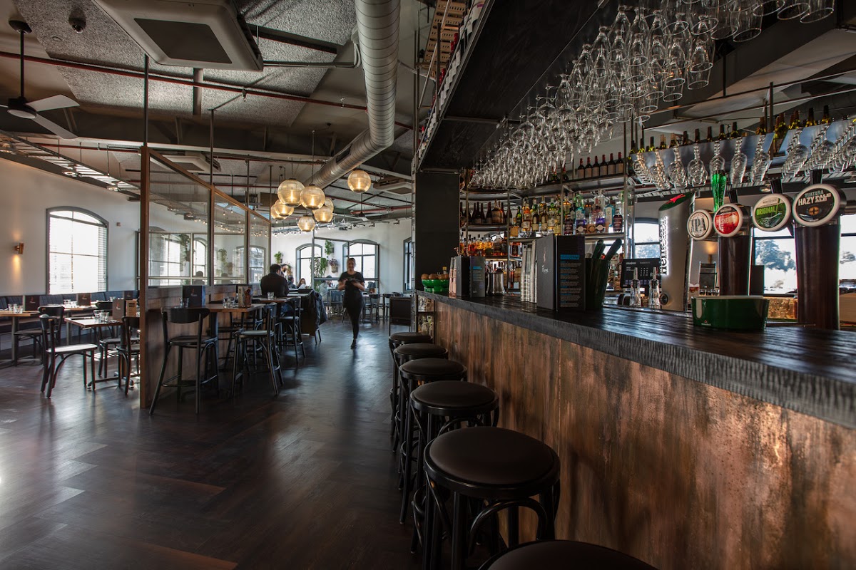 Flame Bar & Grill