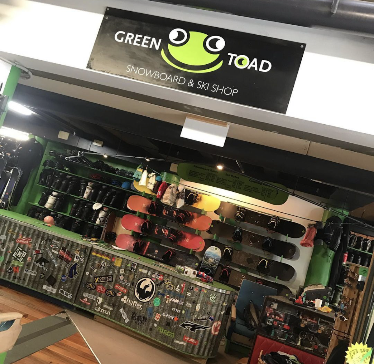 Green Toad Snowboard & Ski Shop photo 4