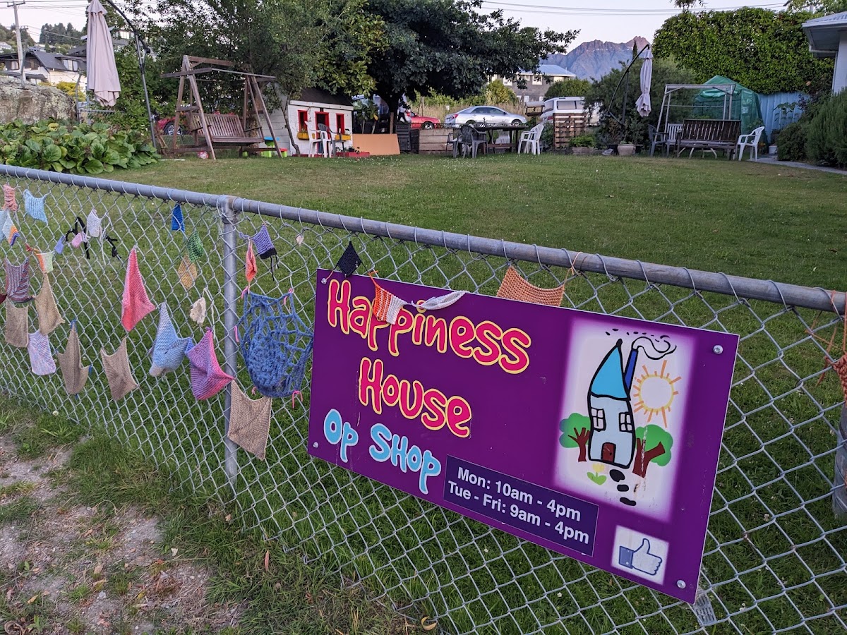 Happiness House photo 3