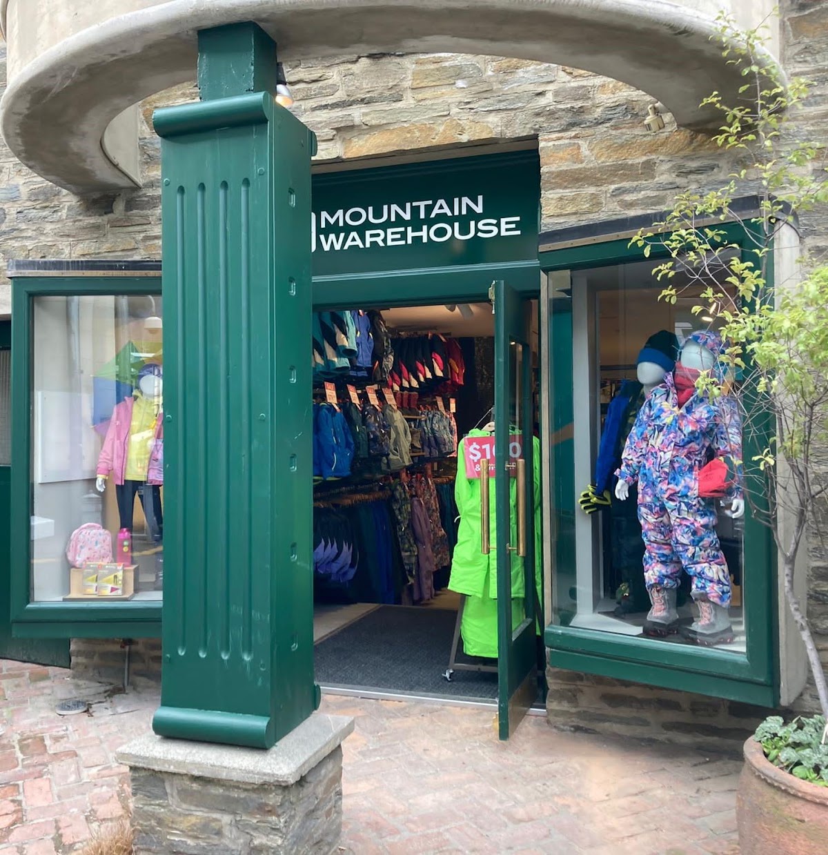 Mountain Warehouse