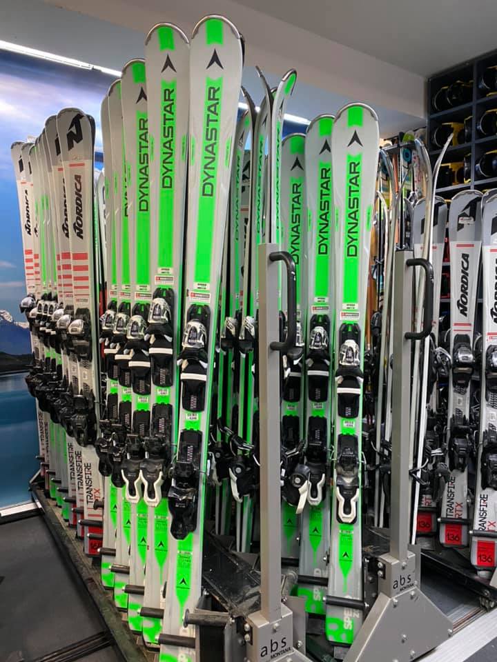 Snow Rental photo 6