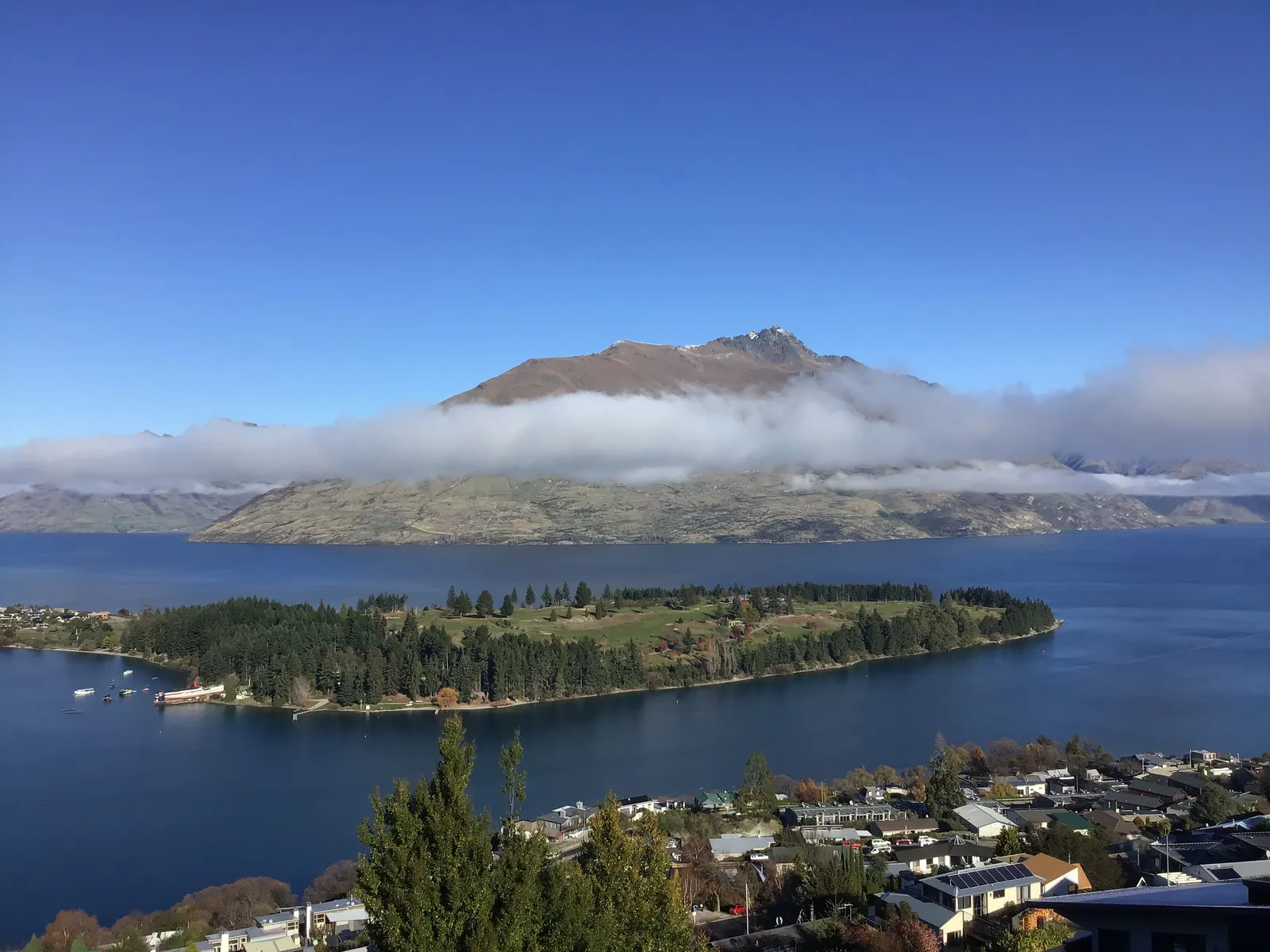 Queenstown Hill 2Bed/2Bath