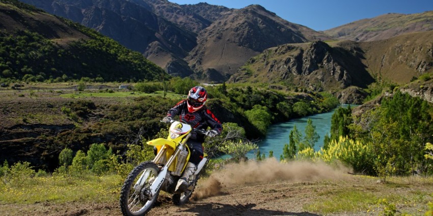 Dirt Biking - Off Road Adventures