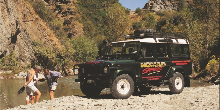 Four Wheel Drive - Nomad Safaris