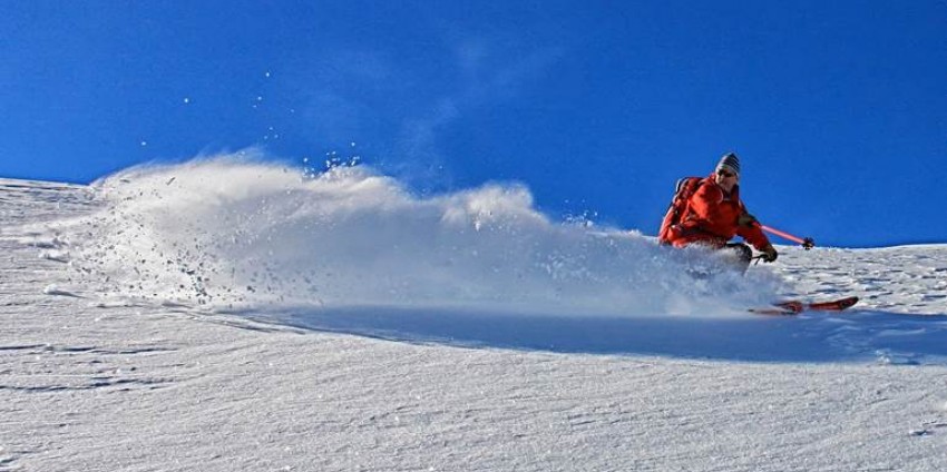 Heli Skiing - Harris Mountains Heliski