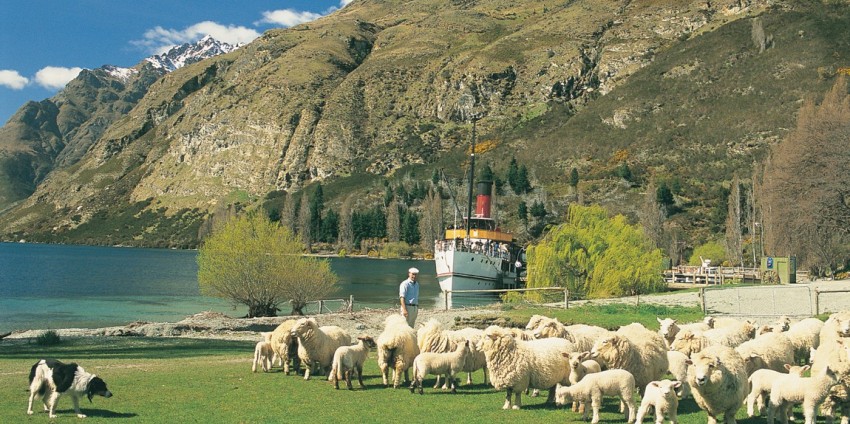 Lake Cruises - TSS Earnslaw Steamship