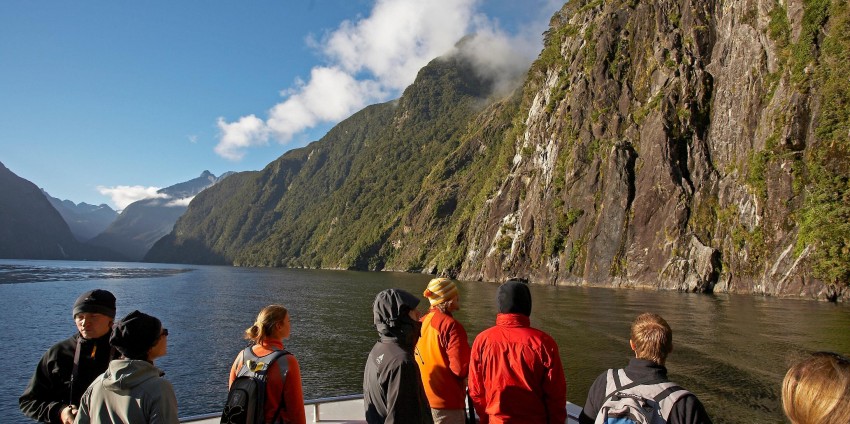 Milford Sound Coach Cruise Fly
