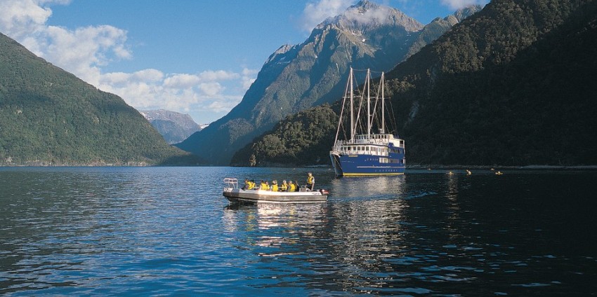 Milford Sound Overnight Cruise - Mariner