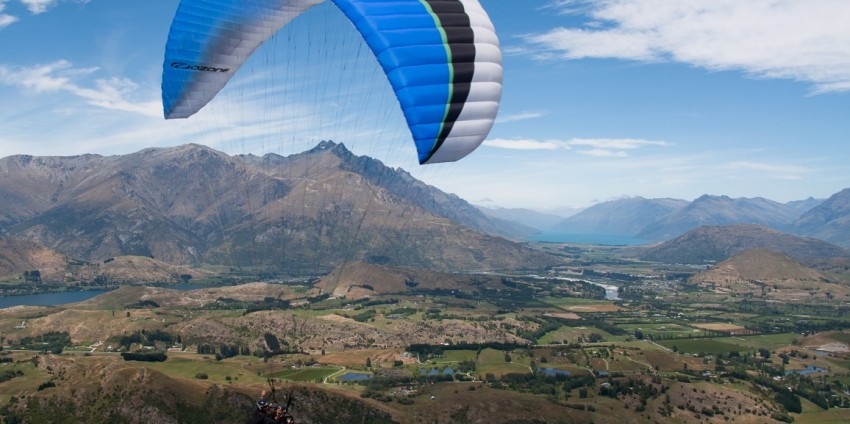 Paragliding - Skytrek