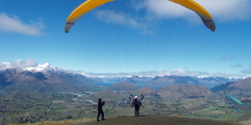 Paragliding - Skytrek