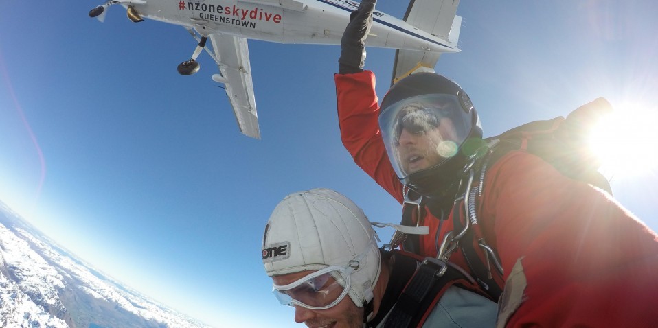 Skydiving - Nzone Skydive